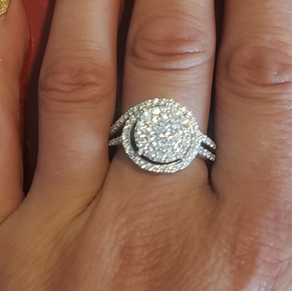 2.45 CTW Rhodium Whit Diamond Simulants Halo Ring